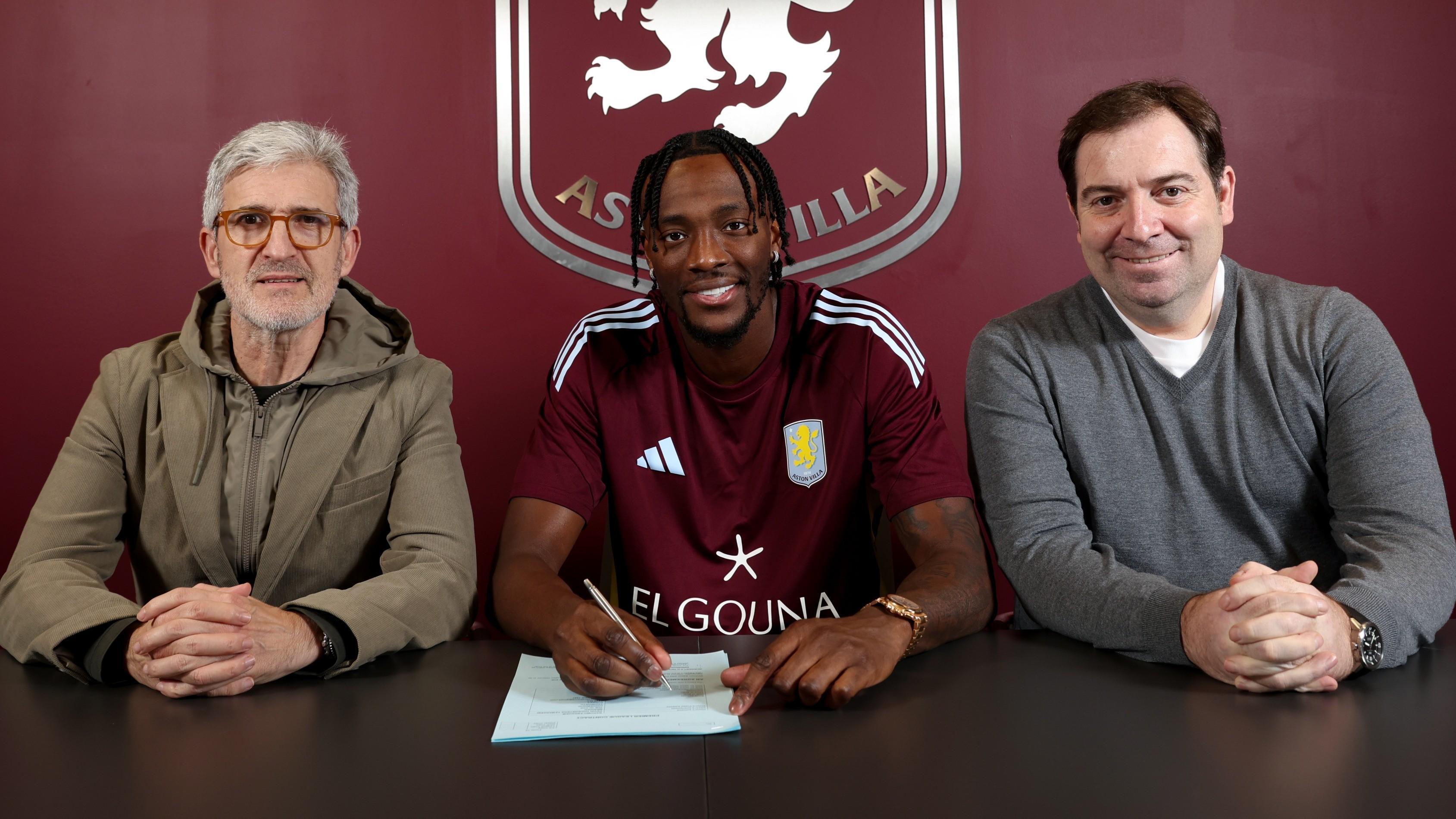 ac米兰-官方：维拉签下前锋亚伯拉罕；据悉转会费为2100万欧